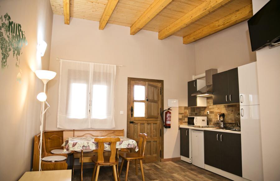 Apartamentos Turisticos Las Carballedas Rabanal del Camino Exterior photo